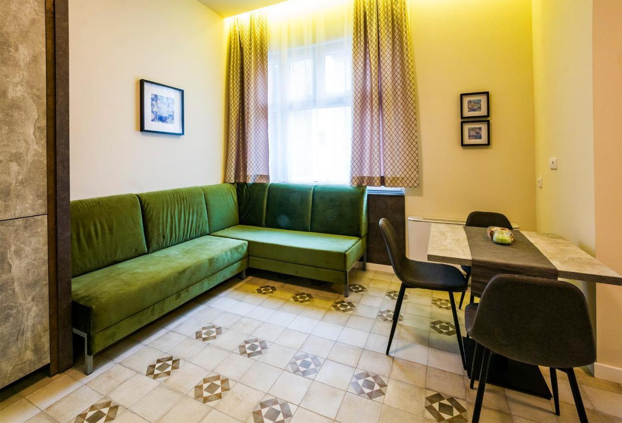Lux Villa Old Town Beograd Bagian luar foto