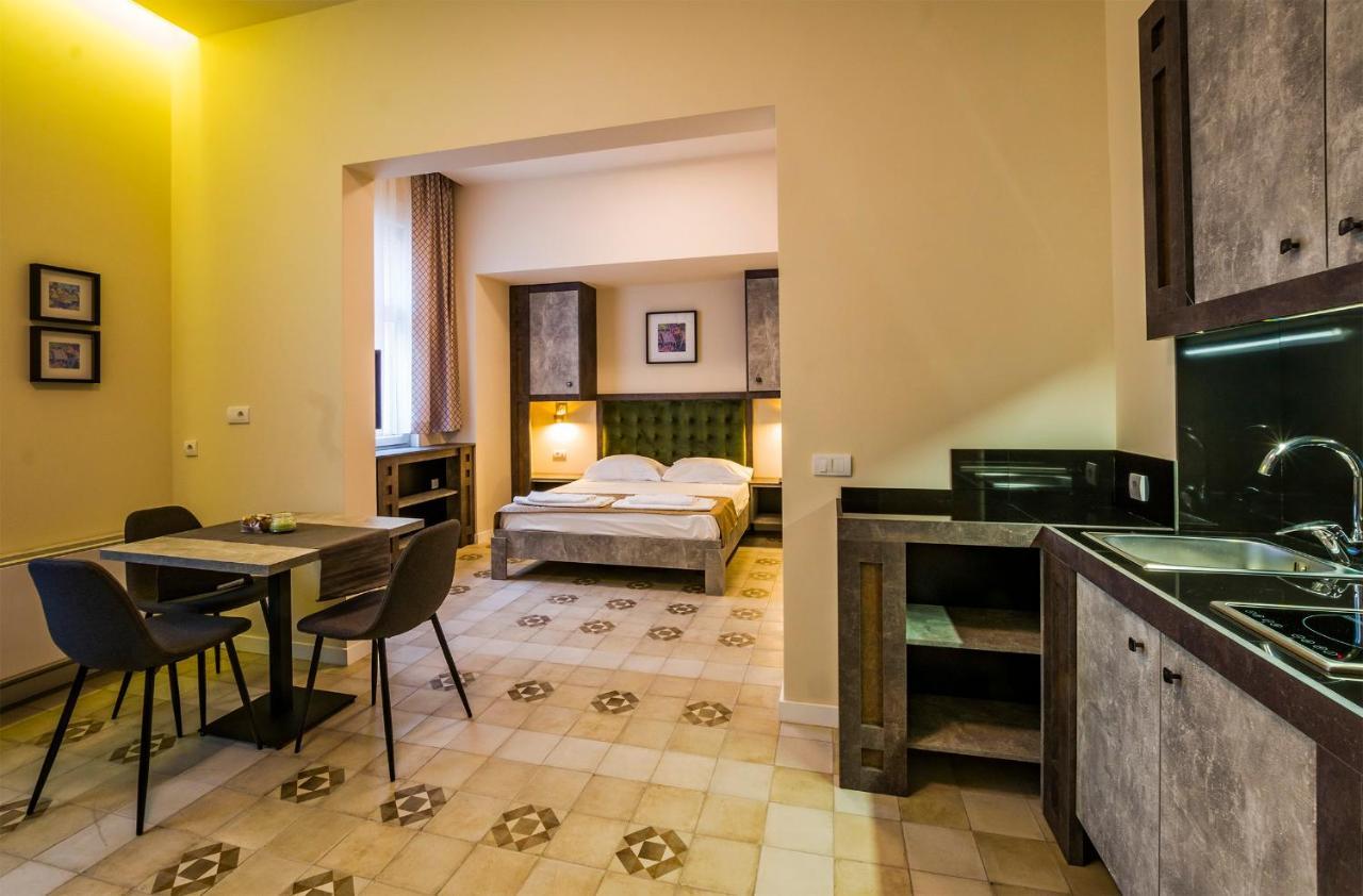 Lux Villa Old Town Beograd Bagian luar foto