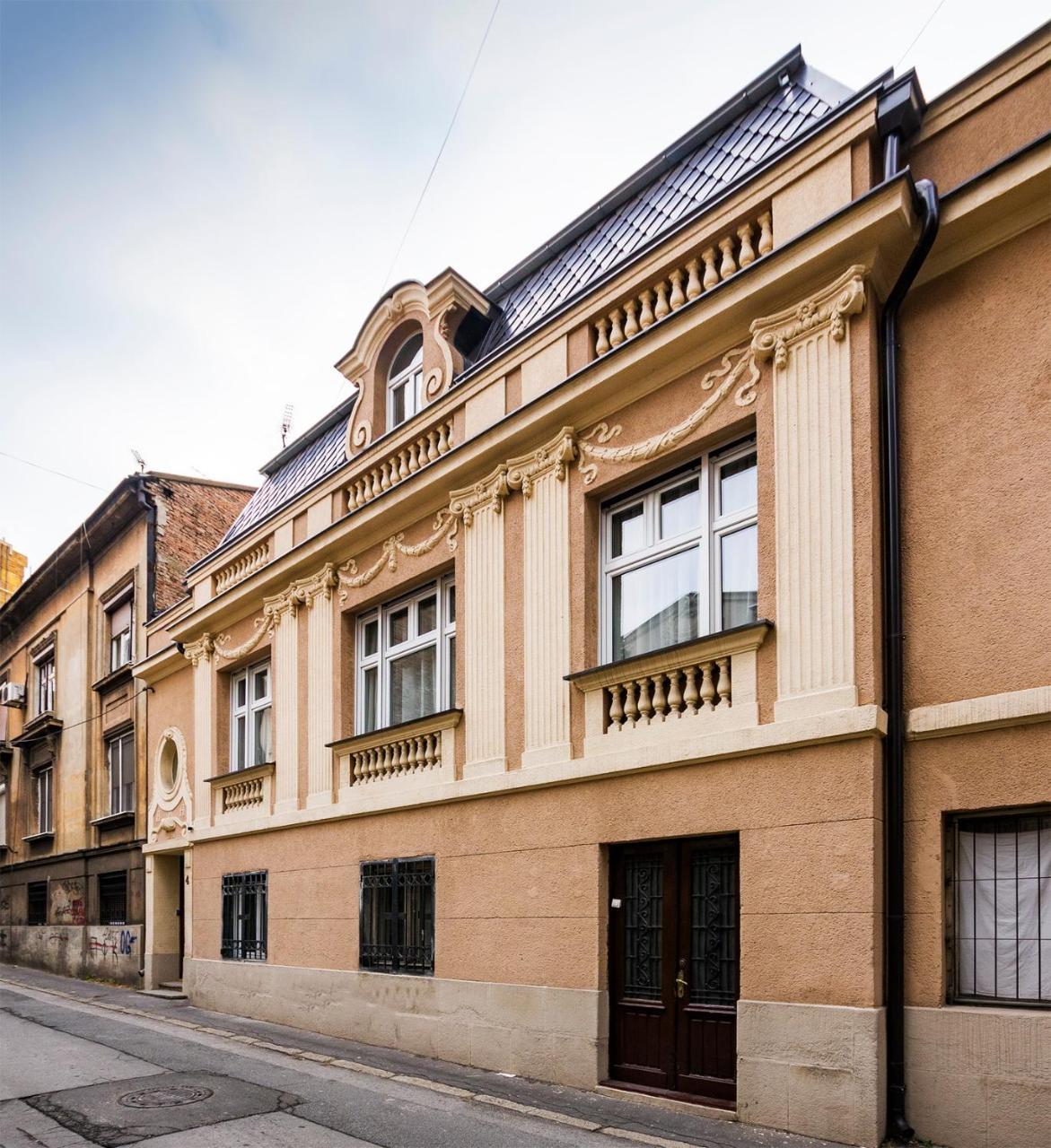 Lux Villa Old Town Beograd Bagian luar foto